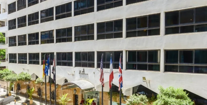 flatbnb.com - Golden Tulip Flamenco Hotel Golden Tulip Flamenco Hotel