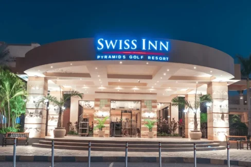 منتجع سويس إن بيراميدز جولف القاهرة