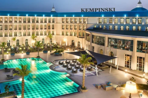 Royal Maxim Palace Kempinski Hotel