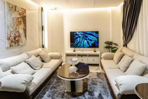 Apartment with pool in Sun Capital Compound